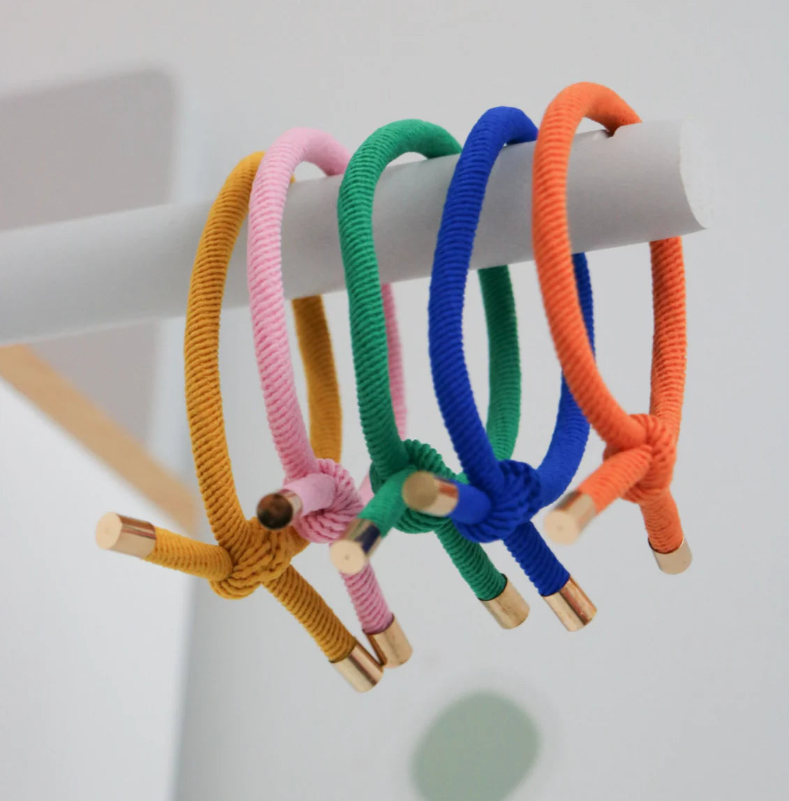 Hair Ties Essential - 5 pack - Bright Blake