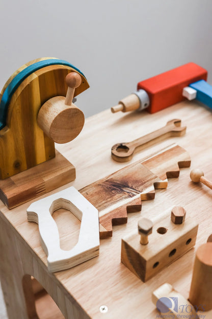 Wooden Work Bench