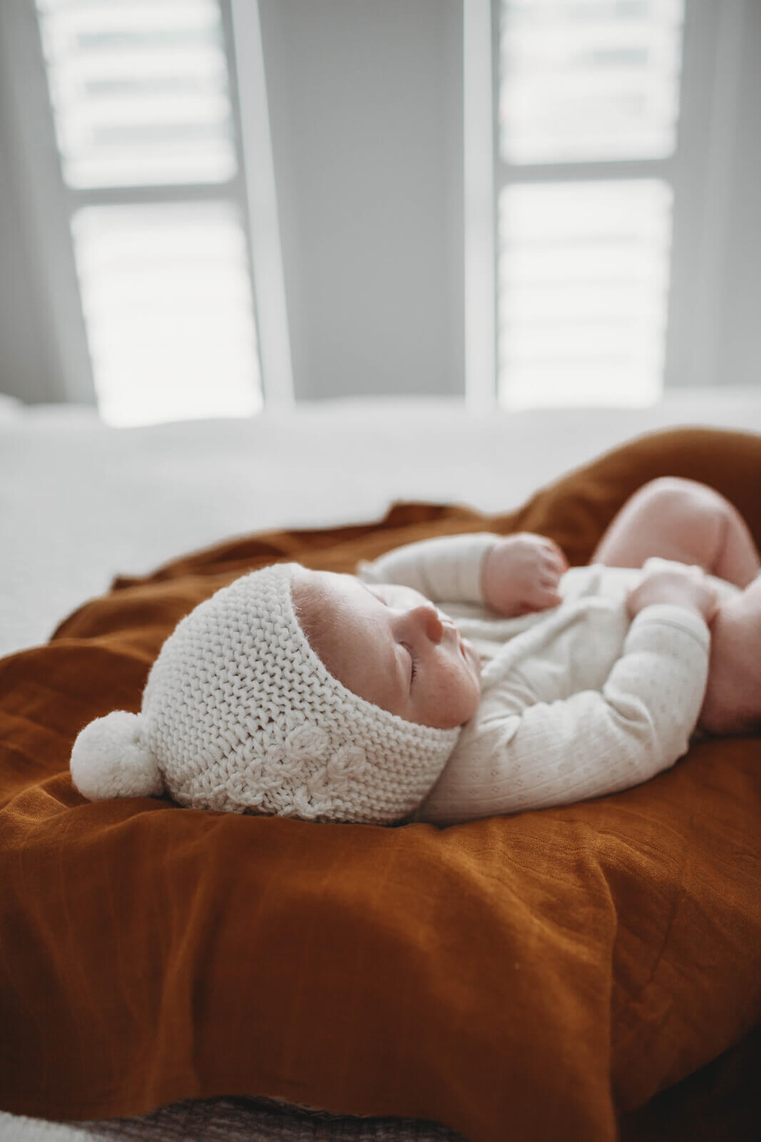 Wool Bonnet + Booties - Ivory