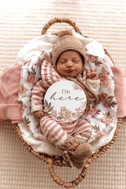 Wool Bonnet + Booties - Fawn