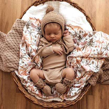 Wool Bonnet + Booties - Fawn