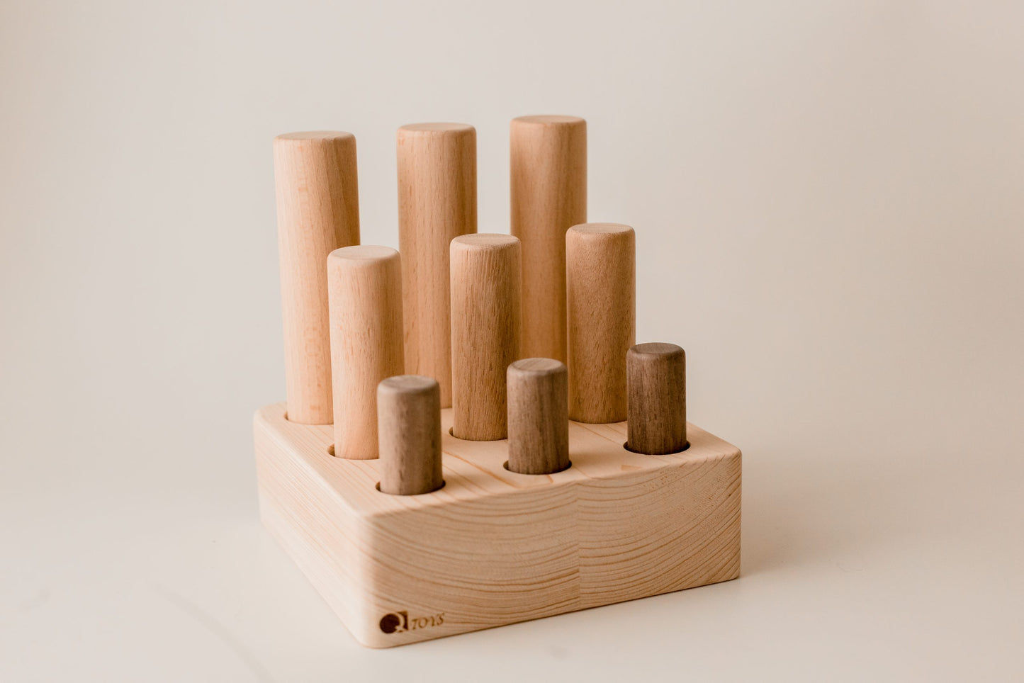 Wooden Peg Puzzle